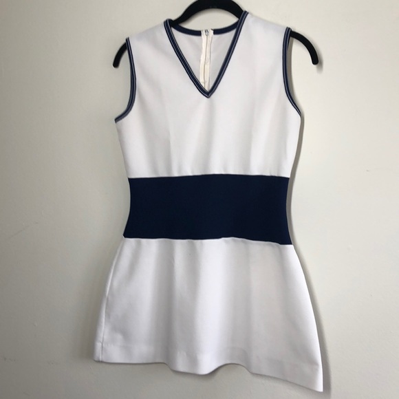 Dresses & Skirts - Vintage 70s Tennis Dress
